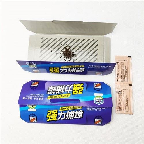 Roach Tutkal Tepsisi